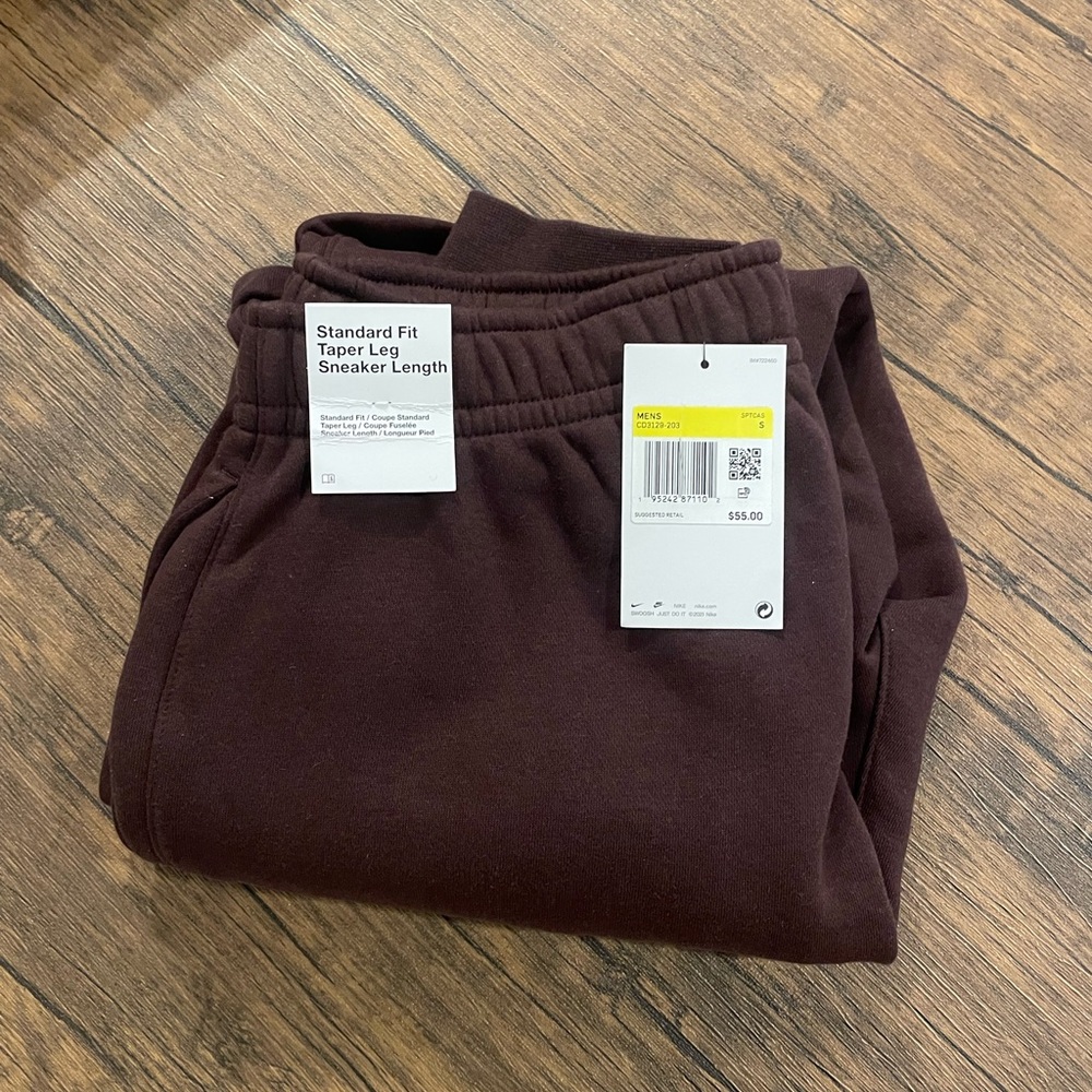 Nike sportswear cargo sweatpants